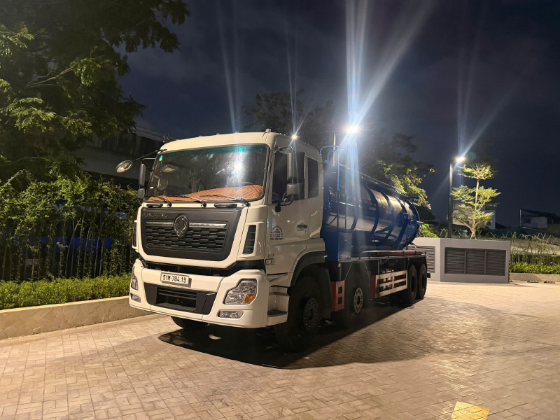 hút hầm cầu long can